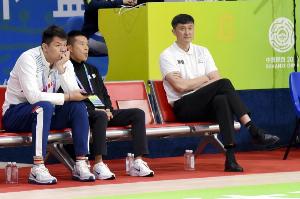 广州日报：广东陷入经费不足的现实困境 球迷们或许应该调低预期