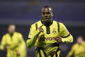 开云体育官方网站-法尔克：多特对吉滕斯标价降至5000万欧，球员梦想转会英超